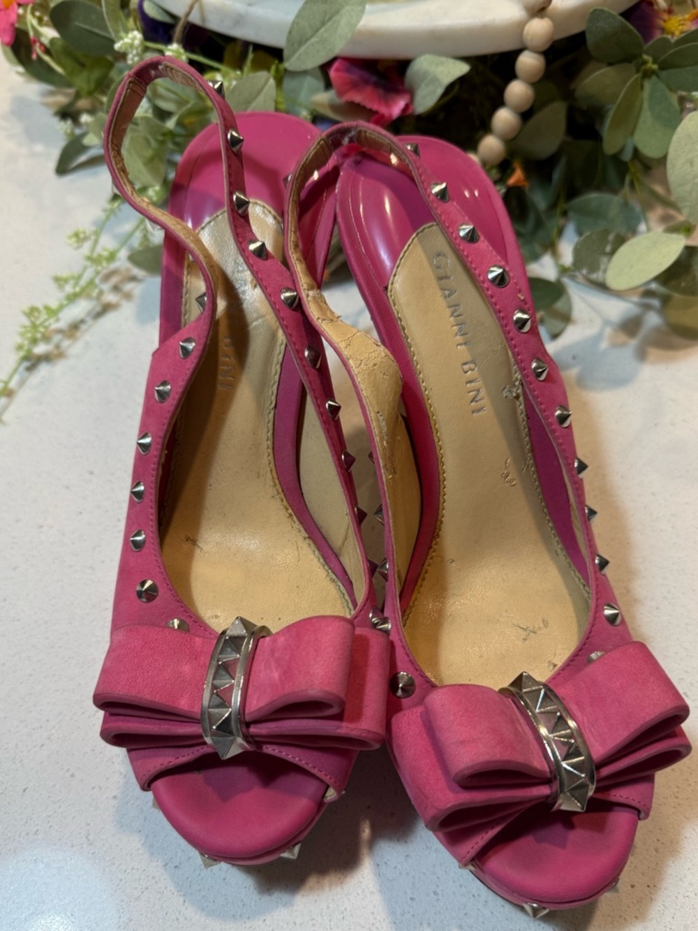 Gianni Bini Hot Pink Bow 🎀 SUEDE Slingback Heels with Silver Studs